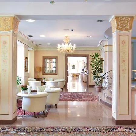 Astoria Отель 4*