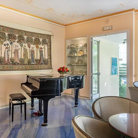 Astoria Отель Стреза