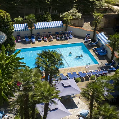 Astoria Готель