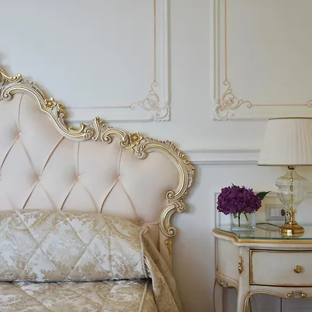 Astoria Готель 4*