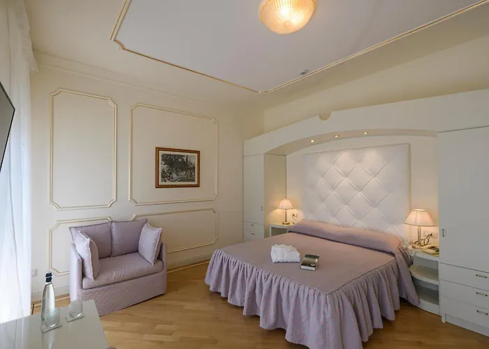 アストリア ホテル ストレーザ