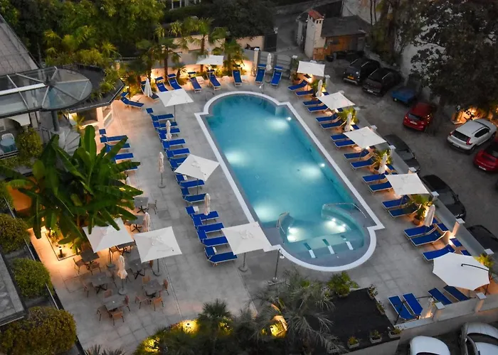 アストリア 4* ストレーザ