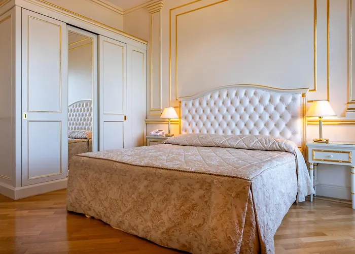 アストリア ホテル ストレーザ