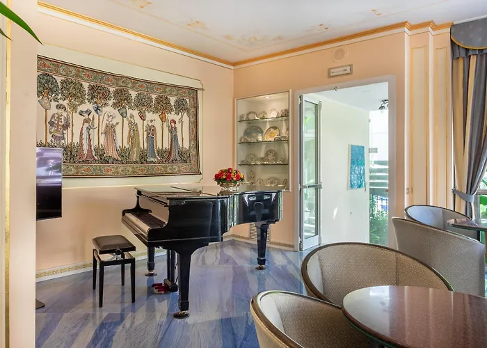 アストリア ホテル ストレーザ