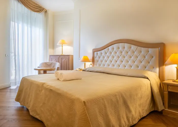 アストリア ホテル ストレーザ