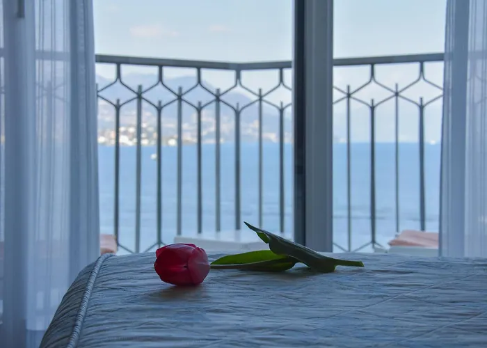 アストリア ホテル