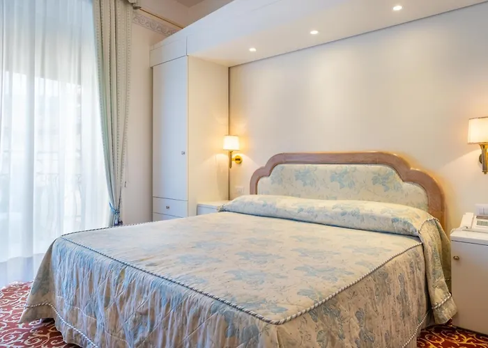 ホテル アストリア ストレーザ