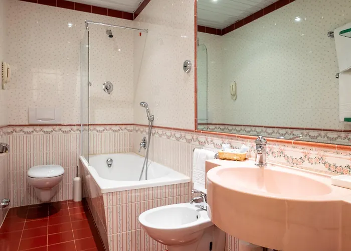 ホテル アストリア