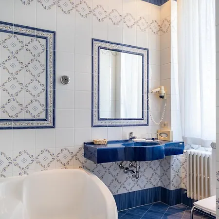 アストリア ストレーザ