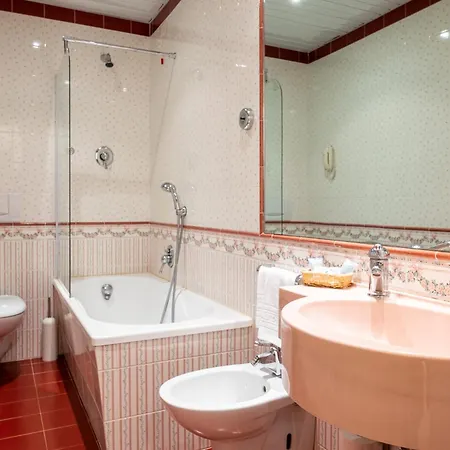 ホテル アストリア